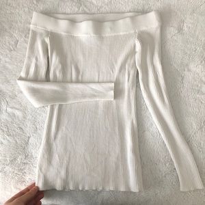 GUESS ribbed of the shoulder top